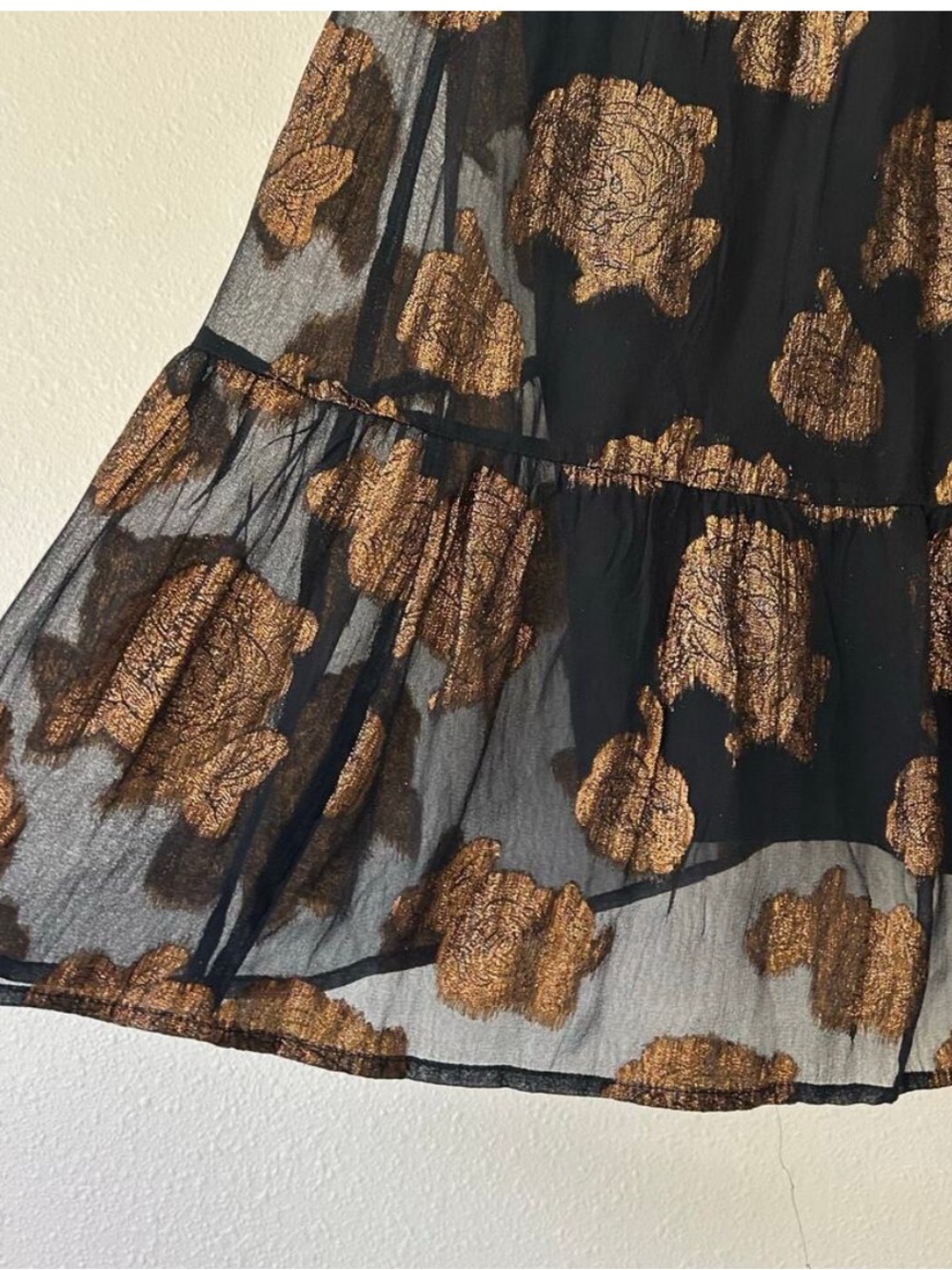 Anthro Floreat Oralie Black & Gold Metallic Floral Rose Midi Skirt Size 10 Glam - Picture 6 of 9